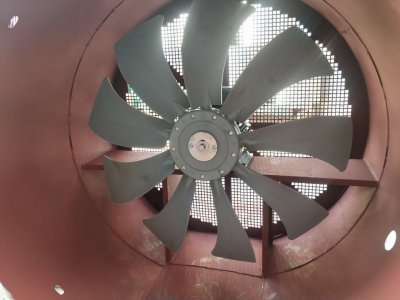 內(nèi)置加大風(fēng)量型風(fēng)機